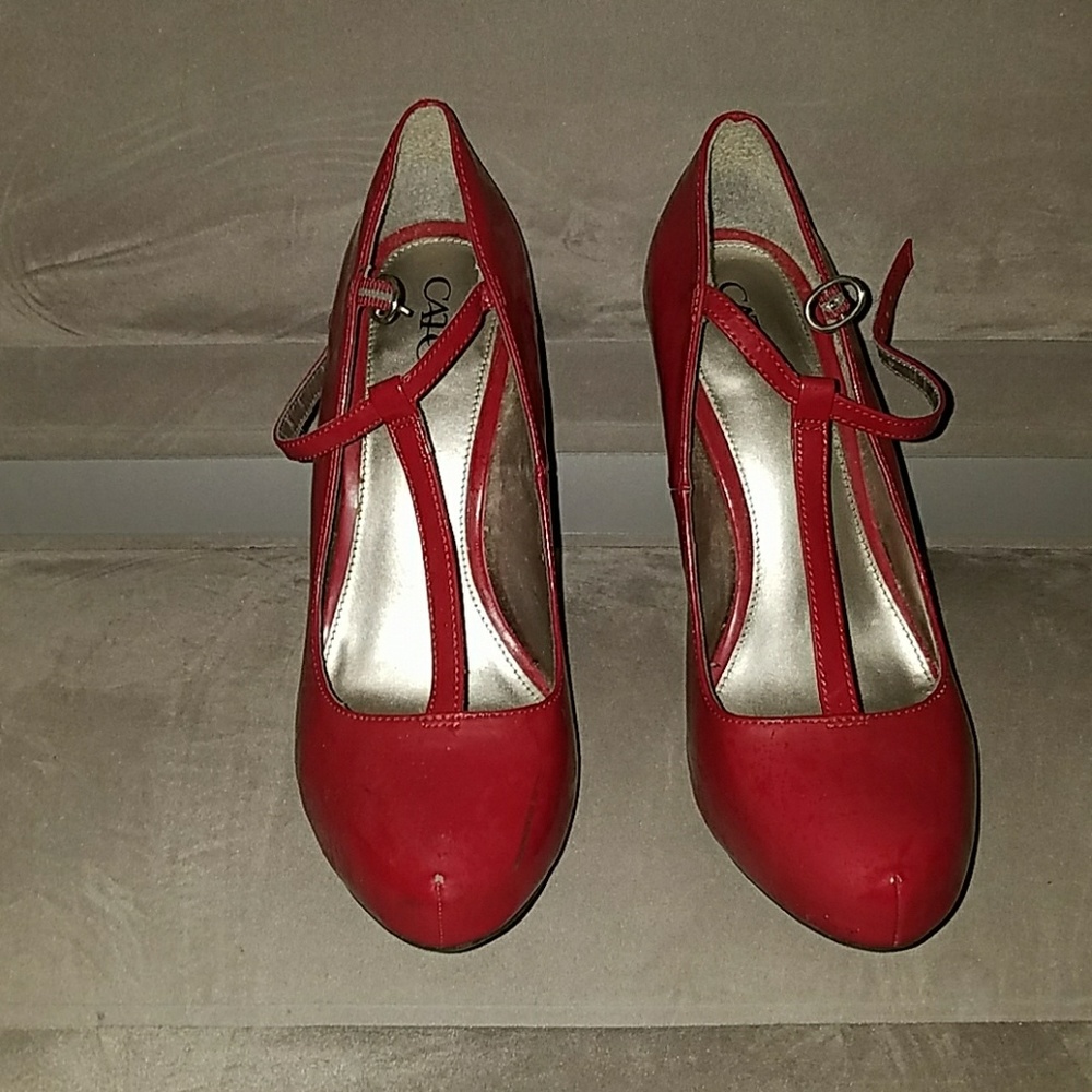 Red Cato Heels